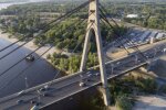 У мережі продемонстрували жахливий стан Північного мосту в Києві