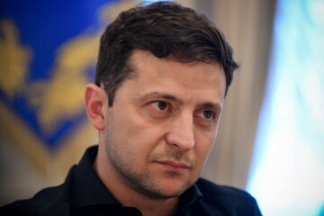 Зеленський розгойдує популярність, доки почнуться домовленності з Росією – політтехнолог