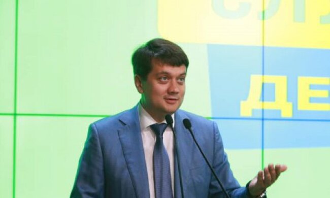Маємо спілкуватися: у Зеленського прокоментували інтерв’ю Разумкова російському ЗМІ