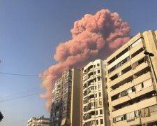 Потужні вибухи у Бейруті