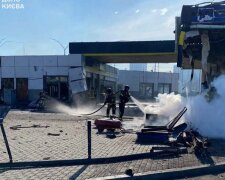 Атака на АЗС у Києві: одна людина загинула, серед восьми постраждалих — рятувальник