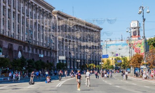 Завтра ввечері перекриють Хрещатик