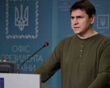 Ім’я Путіна буде поруч з бен Ладеном. Подоляк відреагував на вимогу Пелосі визнати Росію державою-спонсором тероризму