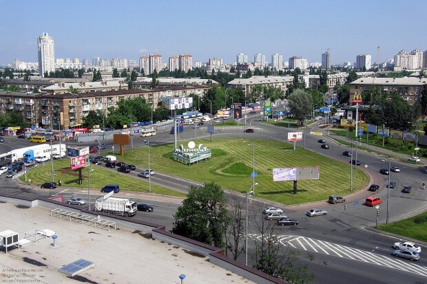 Дарницьку площу у Києві капітально відремонтують
