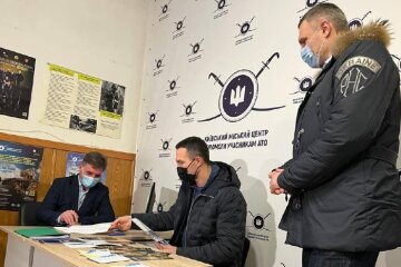 Володимир Кличко подав заяву на вступ до тероборони Києва