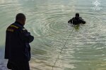 У Києві рятувальники дістали з річки тіло, особа чоловіка встановлюється, — ДСНС