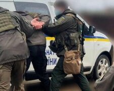 На Житомирщині затримали зрадника, який передавав окупантам позиції ЗСУ