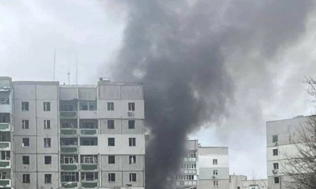 Російські загарбники обстріляли житлові квартали Чернігова (відео)