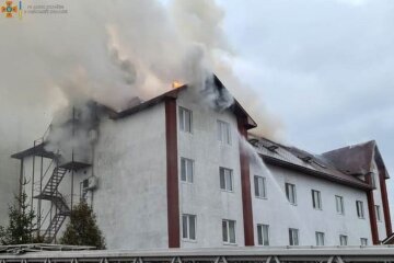Під Києвом горів п’ятиповерховий готель