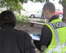 У Києві на дитячому майданчику вбили жінку: підозрюваного затримано