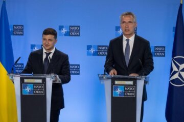 Журналіст побачив світло у міжнародці Зеленського