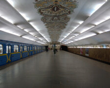 Кличко показав, як готують столичне метро до запуску 25 травня