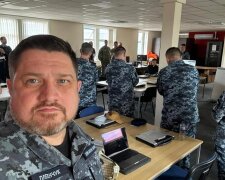 Речника ВМС та офіцерів у формі не пустили в ресторанний заклад Києва