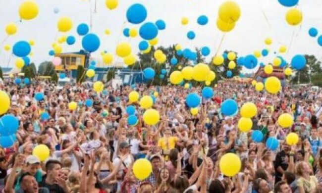 Замість параду: як святкуватимуть 28-му річницю незалежності України