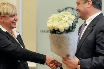 Гонтарева розказала про спілкування з Порошенком