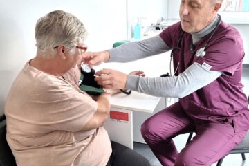 Швейцарія допомогла збудувати новий медпункт у Мощуні