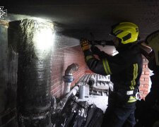У Києві біля метро "Лісова" сталась пожежа