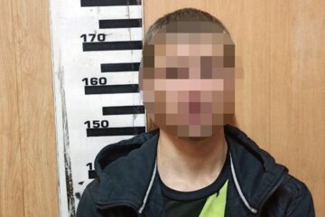 Погрожував ножем в ліфті: у Києві чоловік зґвалтував жінку