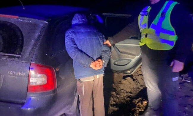 Поблизу Сквири п’яний водій покалічив трьох пішоходів та втік