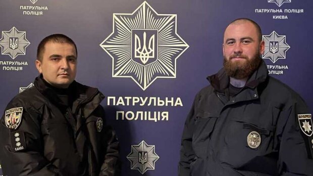 Київські патрульні врятували дівчину, яка вирішила звести рахунки з життям онлайн