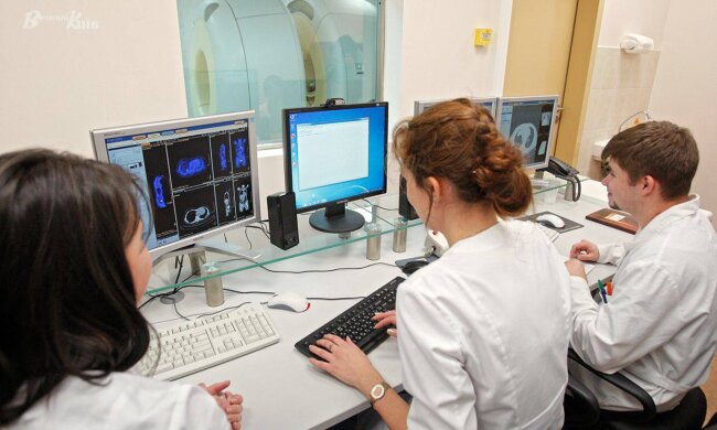 Безплатна діагностика та дні відкритих дверей: як у Києві вчасно виявити онкологію