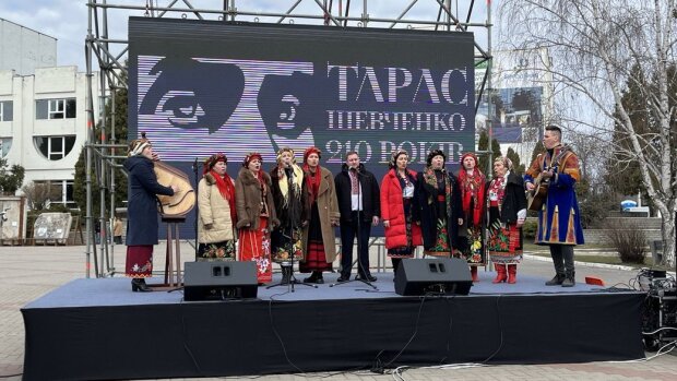 У 210-те день народження Тараса Шевченка на Київщині встановили поетичний рекорд