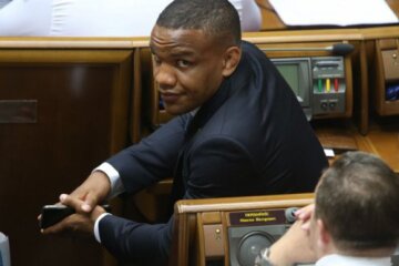 “Слуга народу” Беленюк пояснив, коли не ходитиме в Раду
