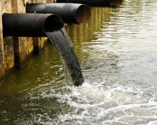 Комунальні та сільськогосподарські підприємства – найбільші забруднювачі води в Україні