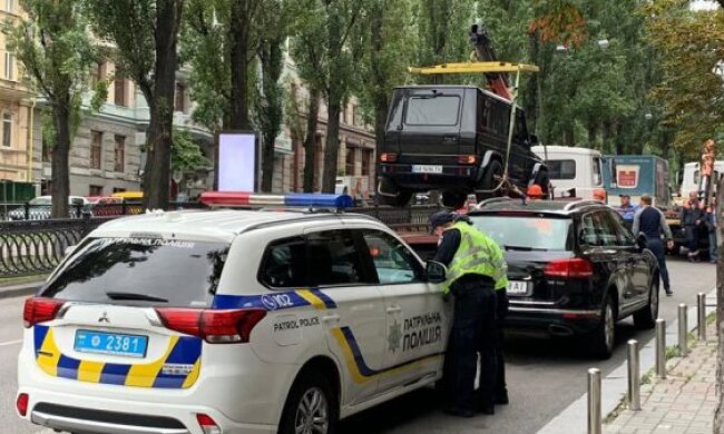 Неправильно припаркувався – евакуація. У Києві почалась нова ера