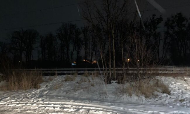 Хотів зробити яскраве фото: під Києвом 27-річний чоловік заліз на вагон-цистерну та отримав ураження струмом