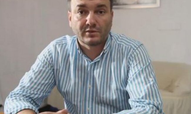 Місцевий чиновник передумав подавати на президента до суду