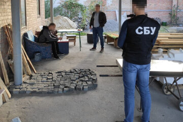 СБУ викрила незаконну міськраду, яка планувала повалити місцеву владу на Чернігівщині