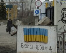 Ворог намагається прорватися до центру Бахмута: Сирський розповів подробиці