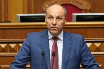 Парубій попередив наступників: “У мене достатньо рішучості”