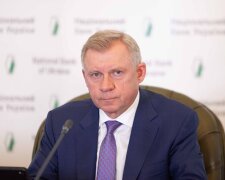 Депутати звільнили Якова Смолія з посади Голови НБУ