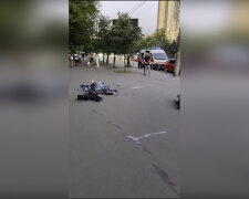У Києві на вулиці в чоловіка розійшлися післяопераційні шви: він помер від втрати крові