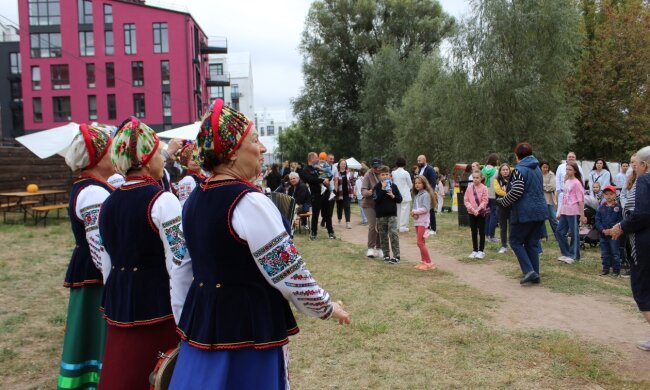 У Білогородській громаді відбувся благодійний ярмарок для підтримки ЗСУ