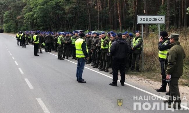 У лісі поблизу місця замаху на Шефіра поліцейські знайшли труп