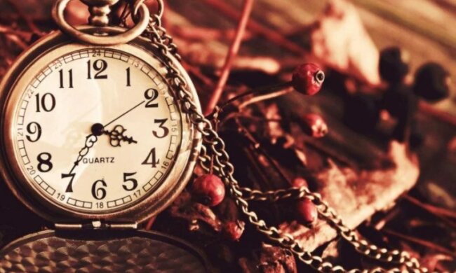 Скасування переведення годинників в Україні: спікер Ради пояснив, коли це може статися