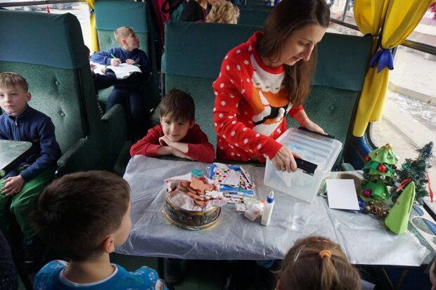 Пiд час зимових канiкул на малечу чекають розваги в Казковому трамвайчику