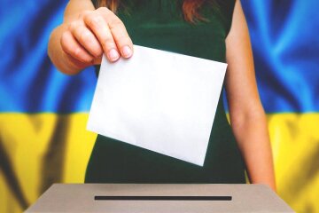 На Прикарпатті більше 20 кандидатів знялись з виборів