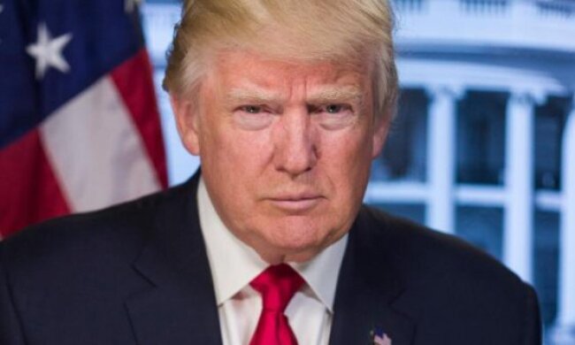 Трамп визнав, що обговорював Байдена із Зеленським