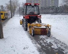 Перевірку прибирання снігу у столиці здійснюють понад 100 інспекторів з благоустрою