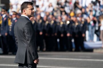 Зеленському довіряють 70% українців – опитування