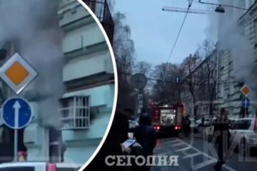 У центрі Києва спалахнула пожежа у багатоповерхівці (відео)