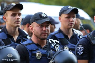 Поліція штрафуватиме за відвідування богослужінь на Великдень