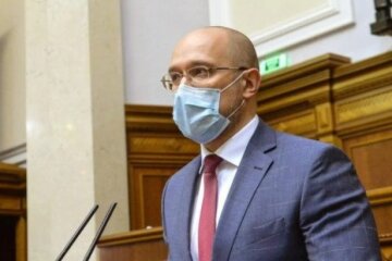 Шмигаль запевнив, що уряд не планує вводити повний локдаун по всій Україні