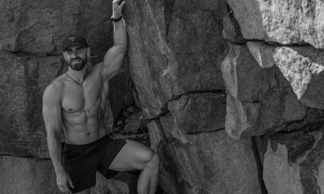 Чемпіонський код: система мислення, що працює в спорті, бізнесі й житті