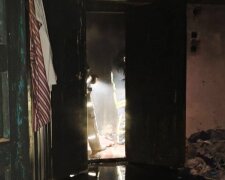 Смертельна звичка: на пожежі у приватному будинку загинув пенсіонер