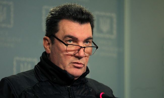Данілов про Бахмут: росіяни просуваються, але не так, як хотіли б